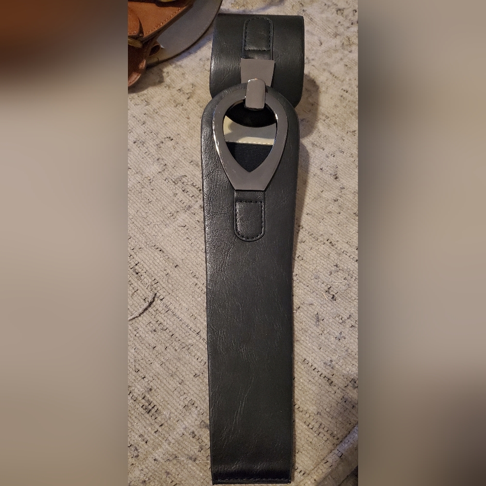 Belts - Picture 6 of 6